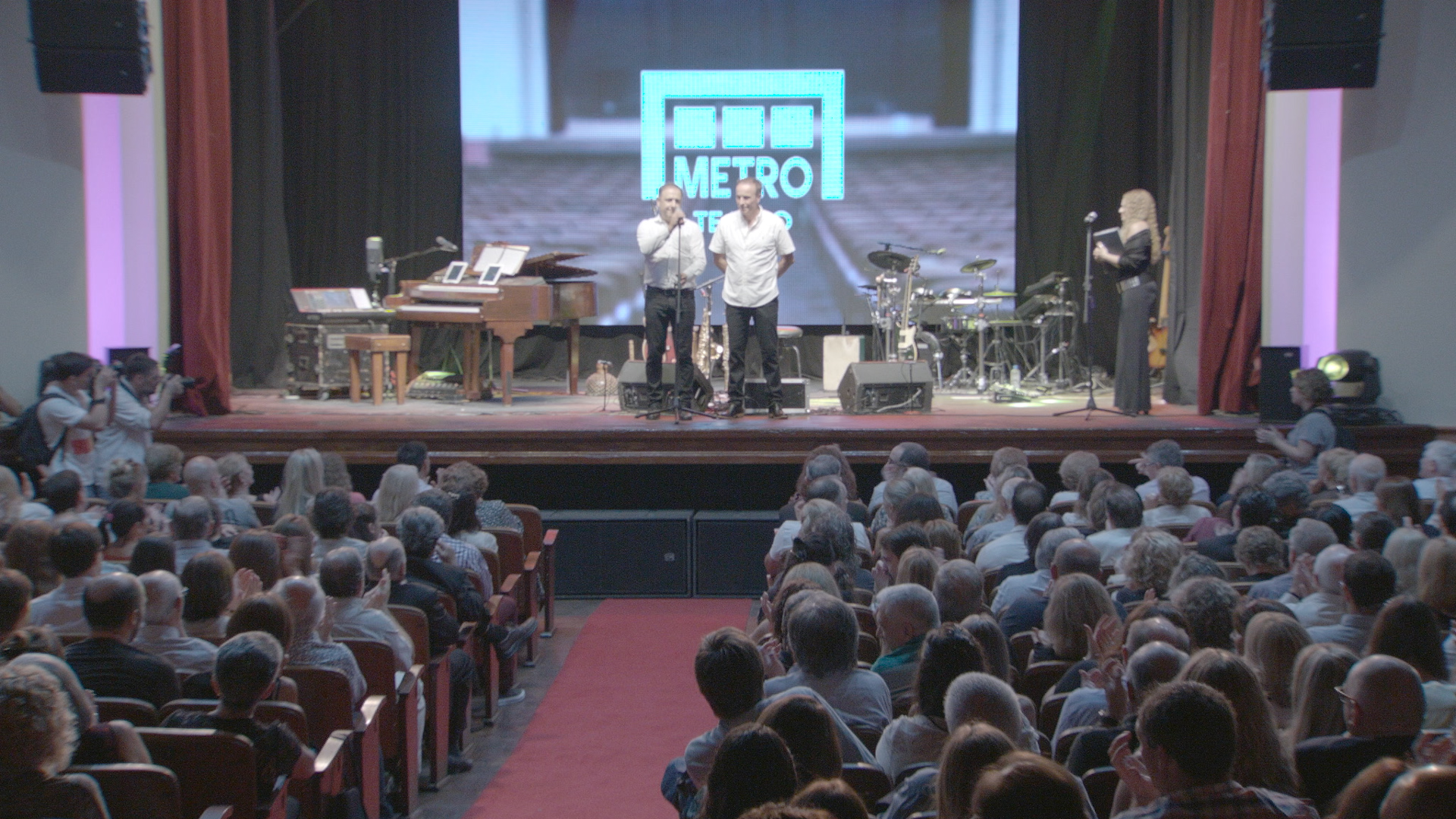 Carlos Mancinelli, Gerardo Tempesta, salón, Metro